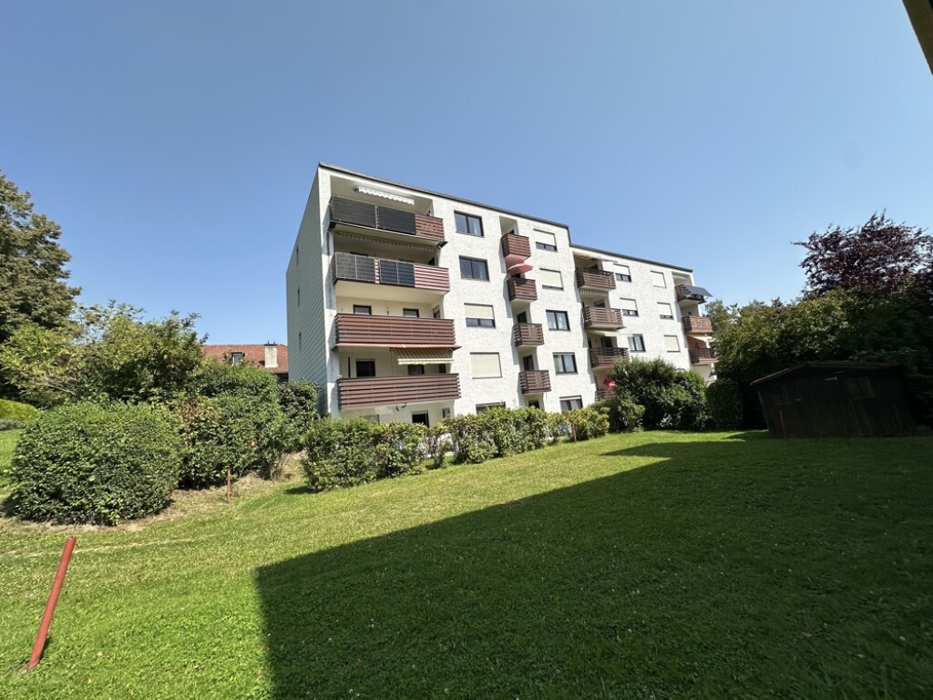 Passau - Langjähriger Mieter – solide Wertanlage! 3-Zimmer-Wohnung mit Sonnenbalkon und toller Aussicht