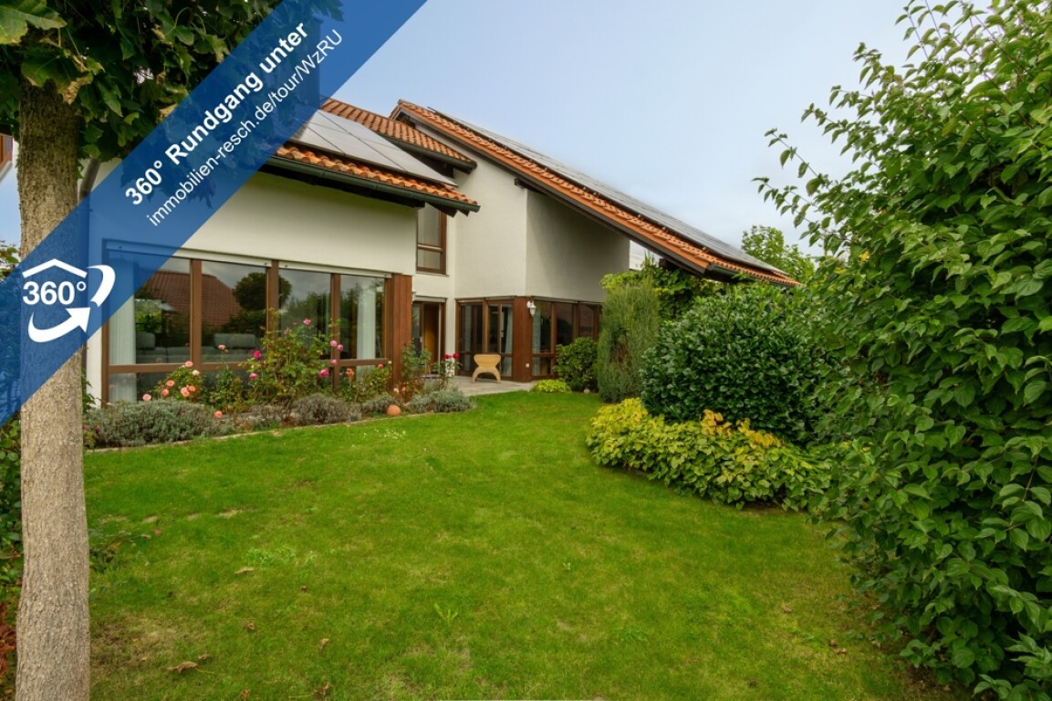 TOPP GEPFLEGTE VILLA MIT HOCHWERTIGER AUSSTATTUNG UND TOLLEM GARTEN IN RUHIGER HÖHENLAGE MIT BLICK