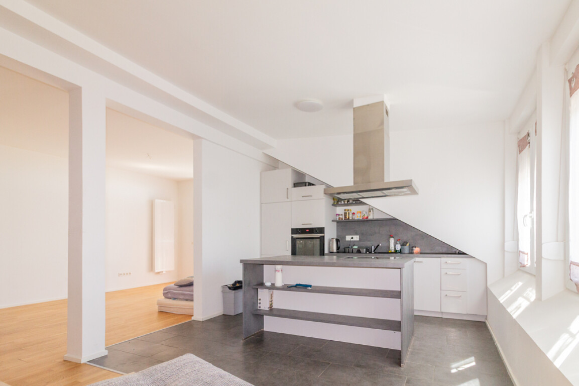 Passau-Nord 15 KM: Zweifamilienhaus – Werkstattgebäude – Lager2 PV-Anlagen