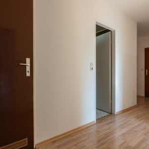 Flur (2)