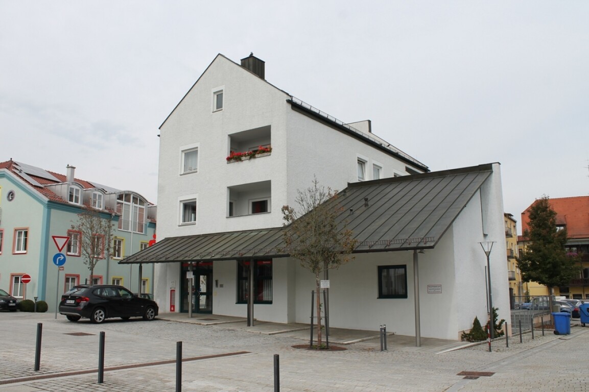 Direkt in Fürstenzell Gemütliche 4-Zimmer-Wohnung mit Loggia und Tageslichtduschbad