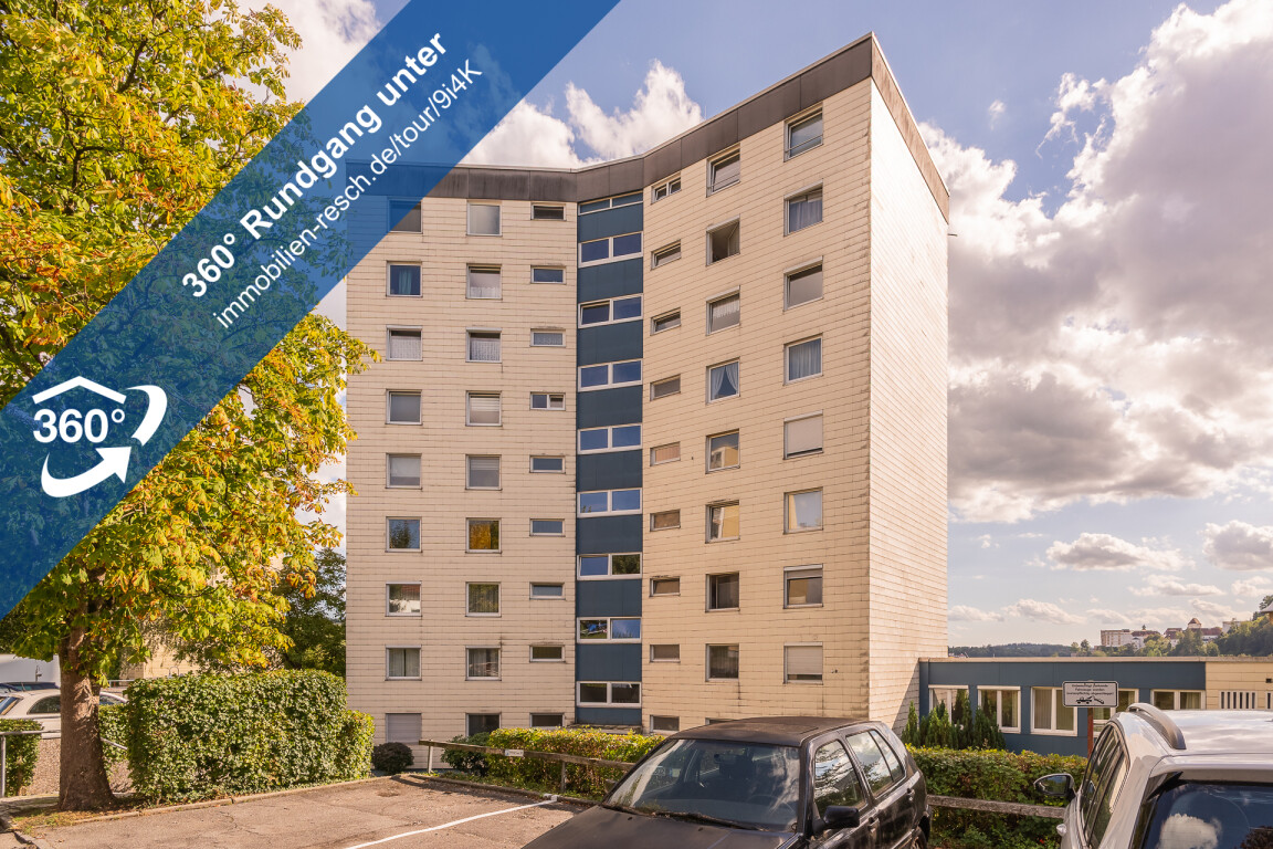 Großzügige 2-Zimmer-Wohnung mit natürlich belichteter Küche, Tageslichtbad und geräumigen Balkon