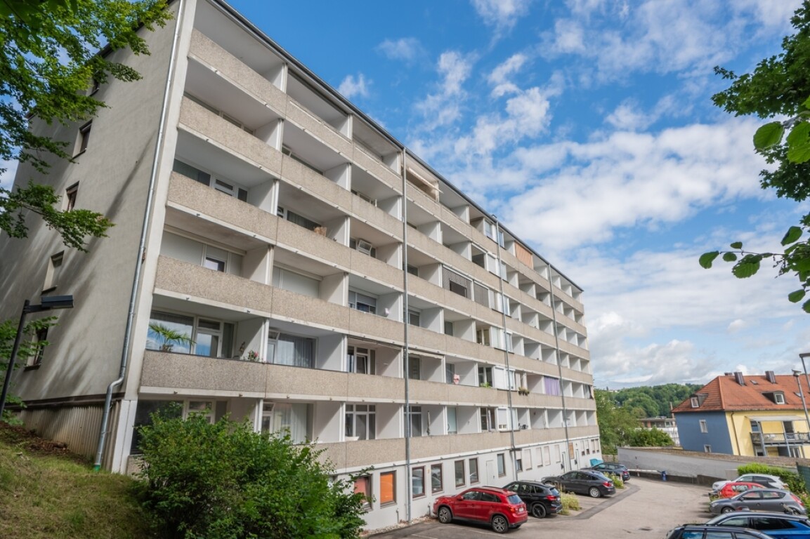 Top Zentral und doch ruhig!WG-gerechte 2-Zimmer-Eigentumswohnung mit zwei Loggien