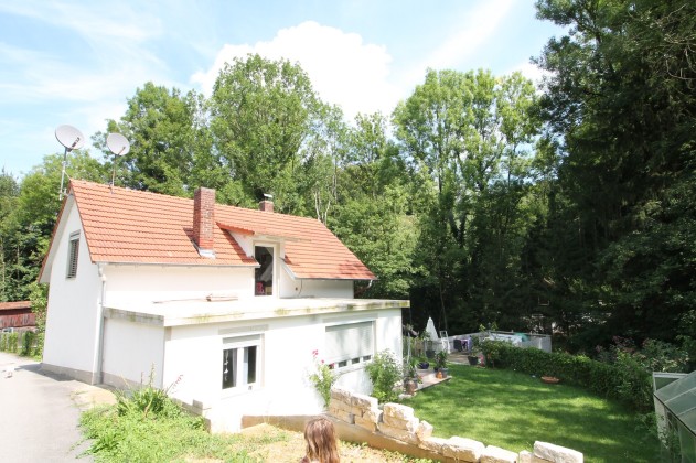 Kleines Einfamilienhäuschen - Vilshofen/Pleinting: Kleines Einfamilienhäuschen - 4 Zimmer