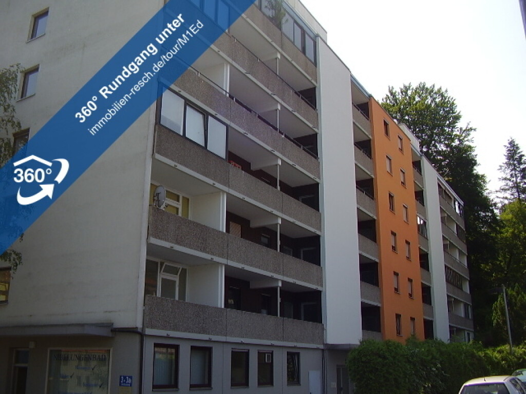 Komplett saniert in bester Lage!1-Zimmer-Wohnung mit Balkon, Duschbad & EBK