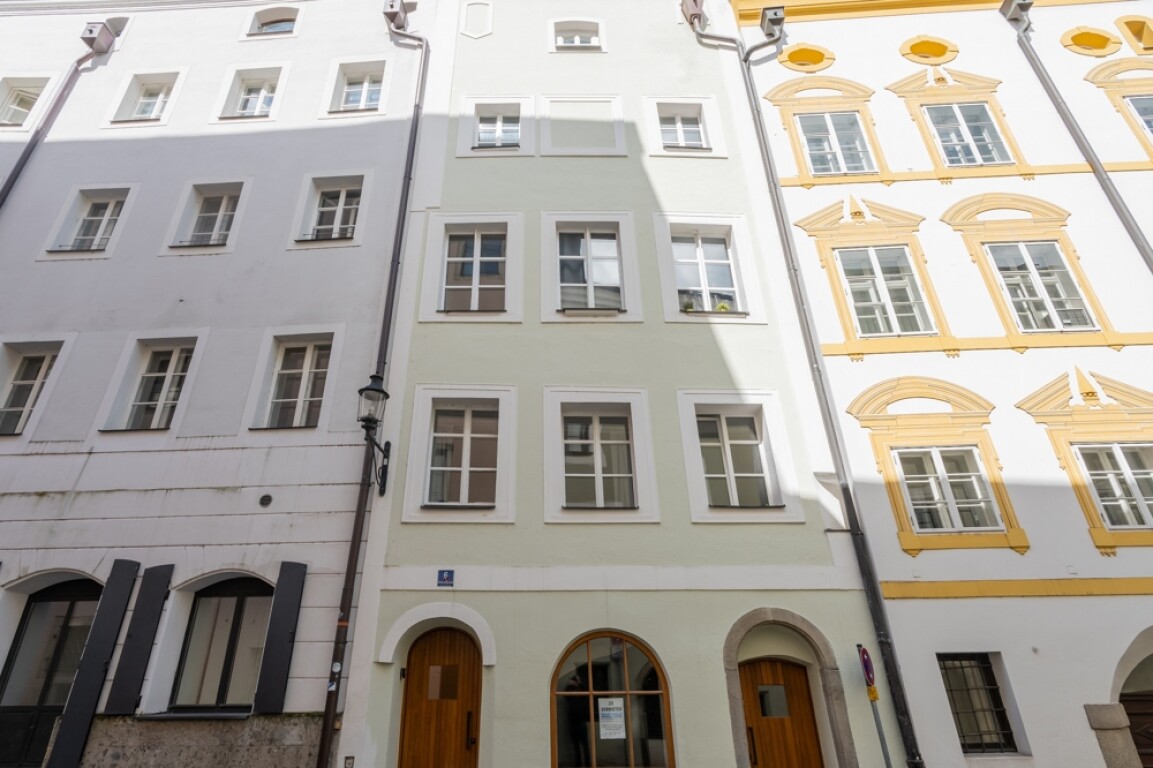 Passau - Pfiffiges Appartement in der Altstadt 1-Zimmer-Appartement mit EBK und Duschbad