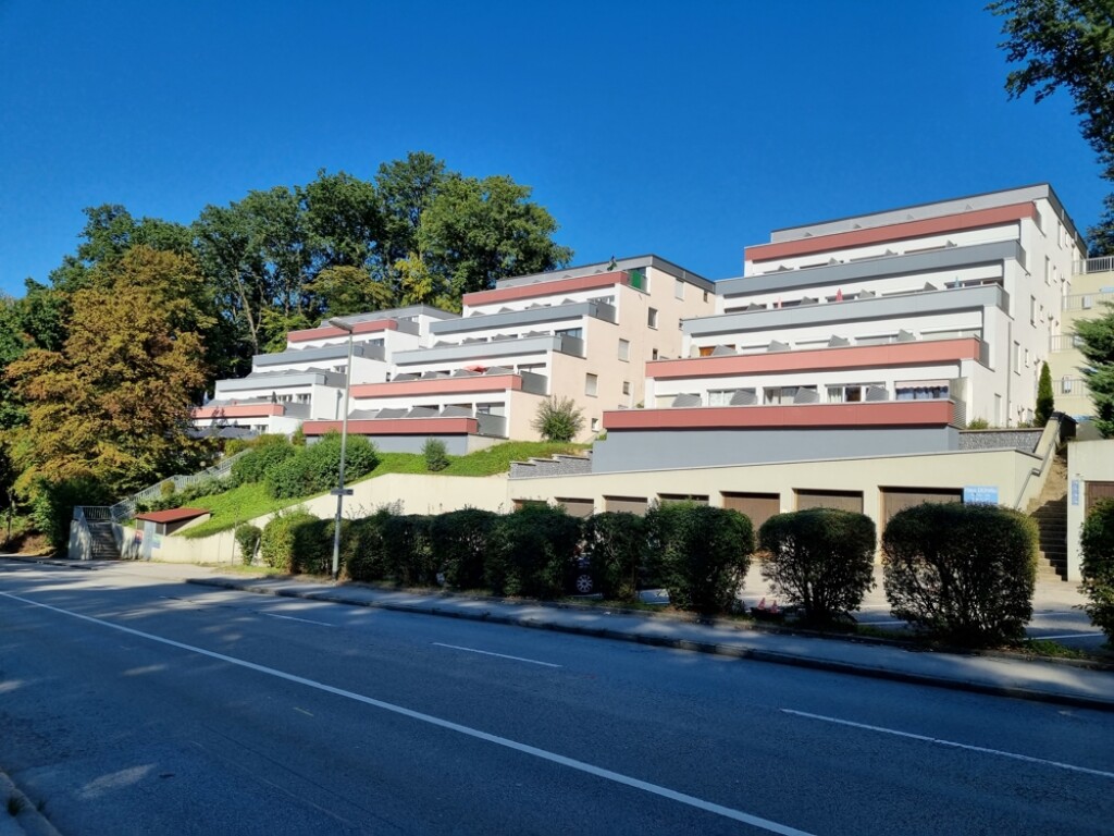 Passau - Stellplatz in der Danziger Str. verfügbar!